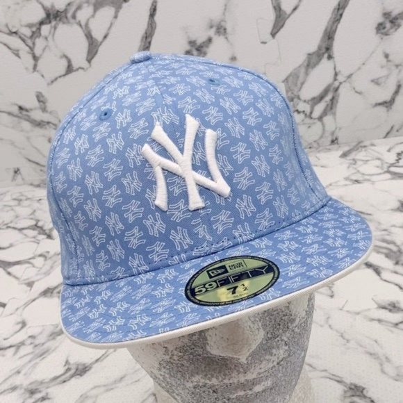 Men's New Era Cap Sky Blue | White 59FIFTY NY Yankees Limited Edition NWT - Picture 1 of 4